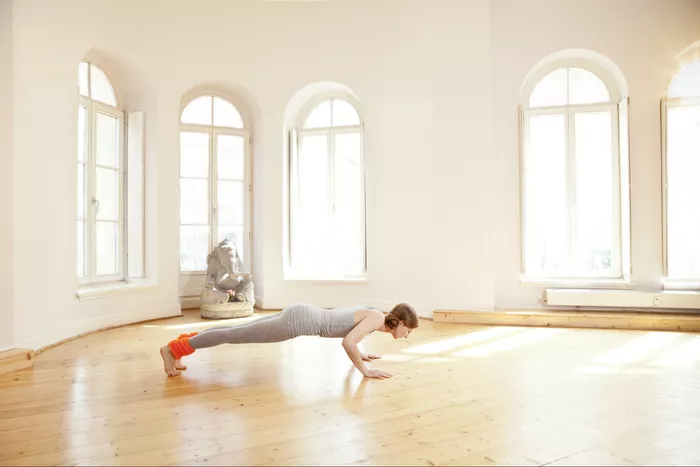 four-limb-stand-yogasan